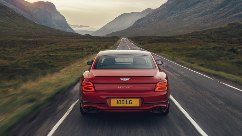 0-100 σε 4,1 δευτερόλεπτα για την Bentley Flying Spur V8